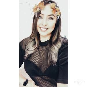 Meet your Posher, Denisse